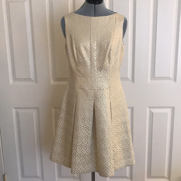 Lauren Ralph Lauren Elegant Cream & Metallic Gold Dots Sleeveless Dress Size 10 - Picture 1 of 16